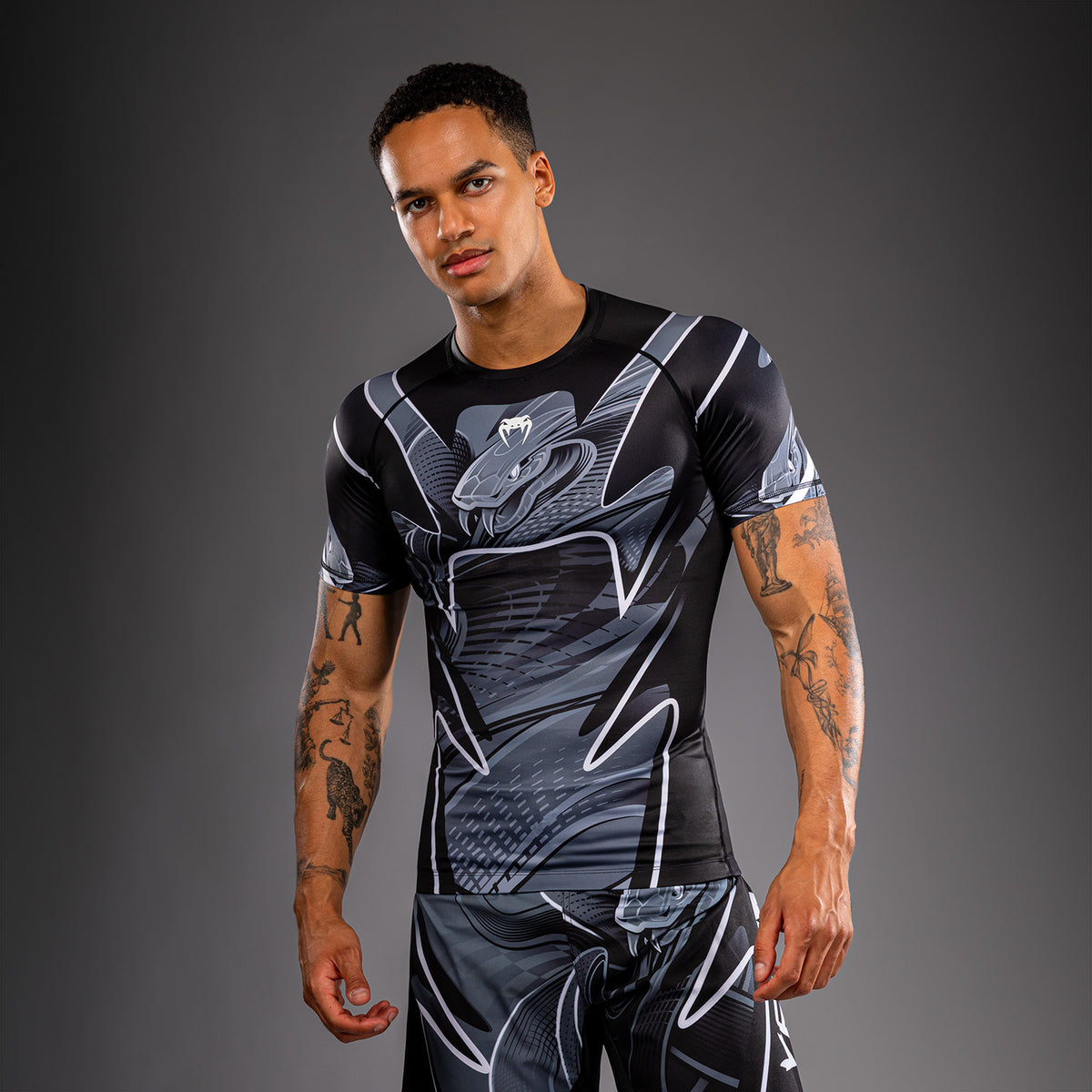 Rashguard manches courtes Venum Crimson Viper 2.0 - Noir/Gris