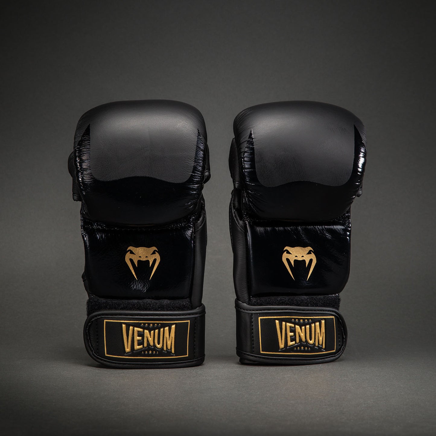 Gants de Sparring en Cuir Venum Attack 2.0 – Noir/Or