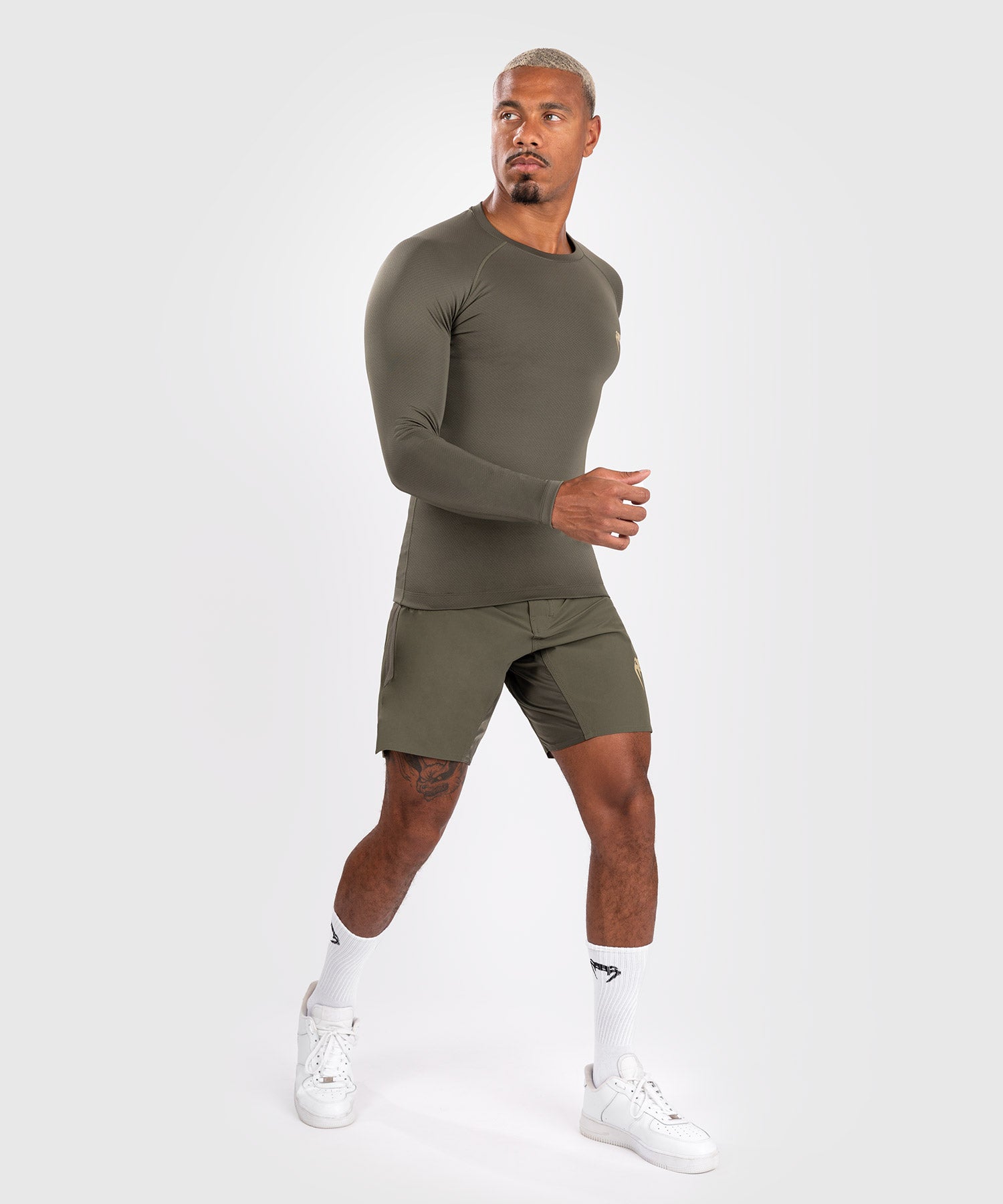 Rashguard à manches longues pour hommes Venum Contender - Kaki - product-type_T-Shirts de Compression