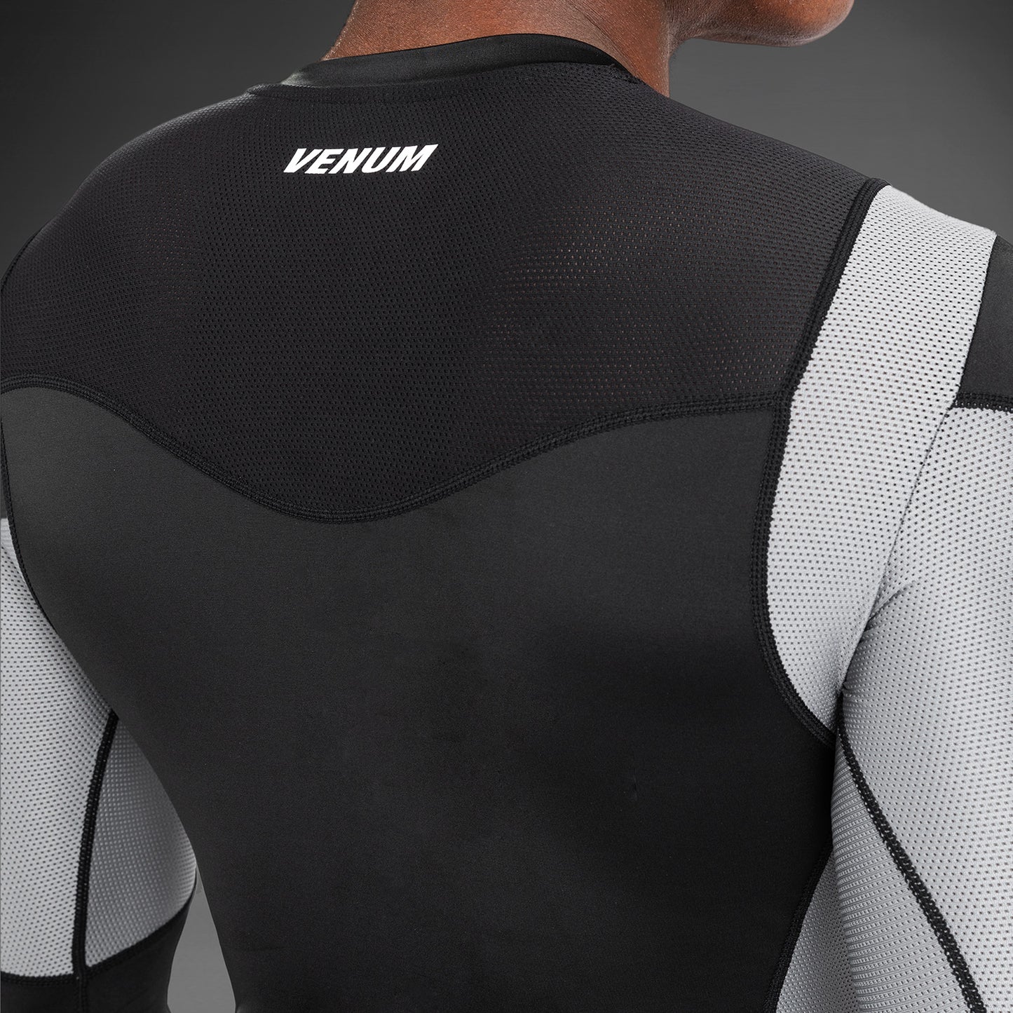 Rashguard À Manches Longues pour Hommes Venum Tempest - Noir/Gris - product-type_T-Shirts de Compression