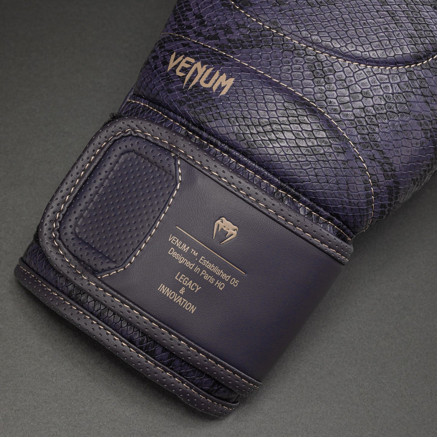 Gants de Boxe Venum Impact Evo Scales – Violet Foncé - product-type_Gants de boxe