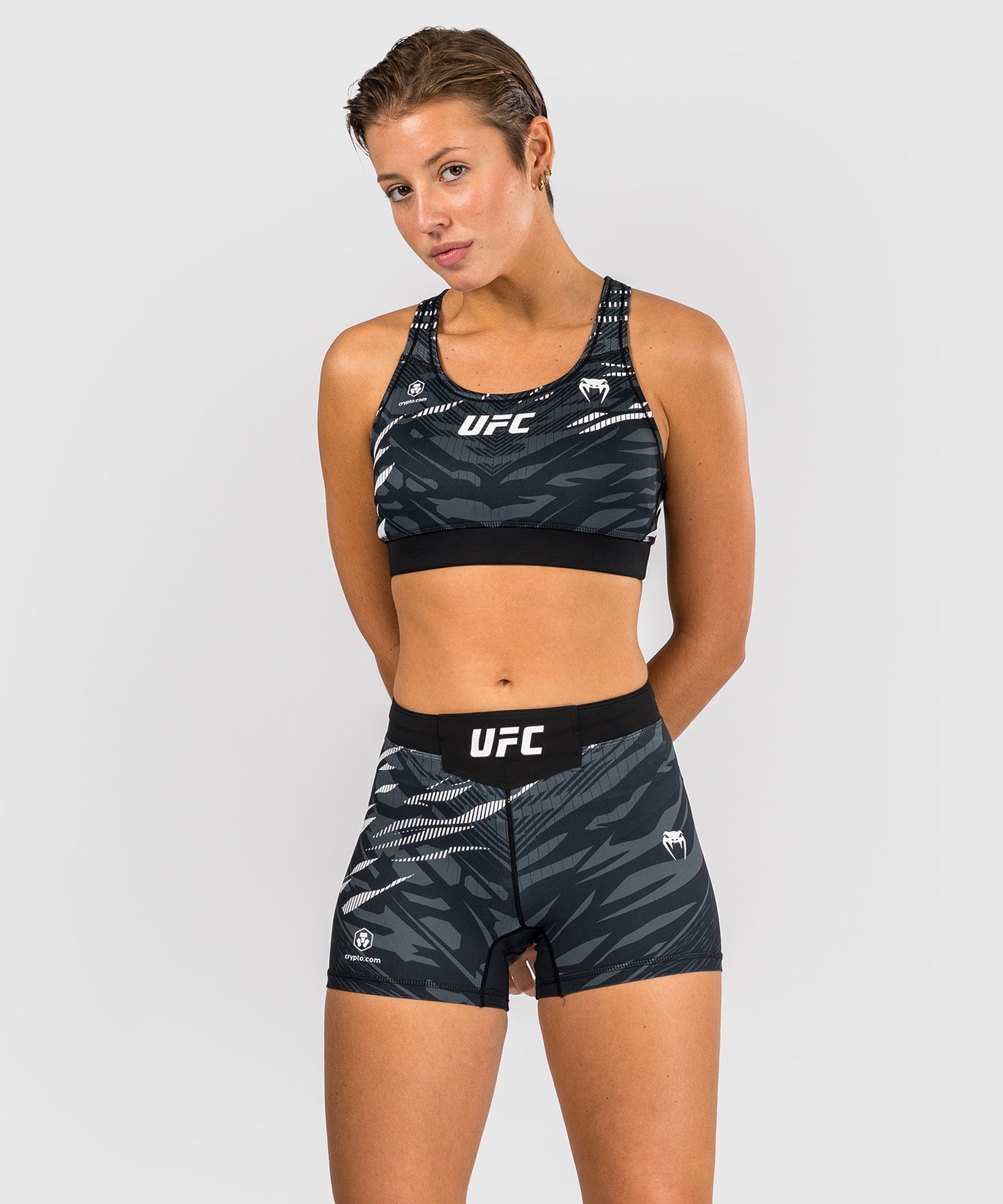 Short de compression pour Femmes UFC Fusion by Venum Authentic Fight Night - Coupe Courte - Noir - product-type_Shorts de compression