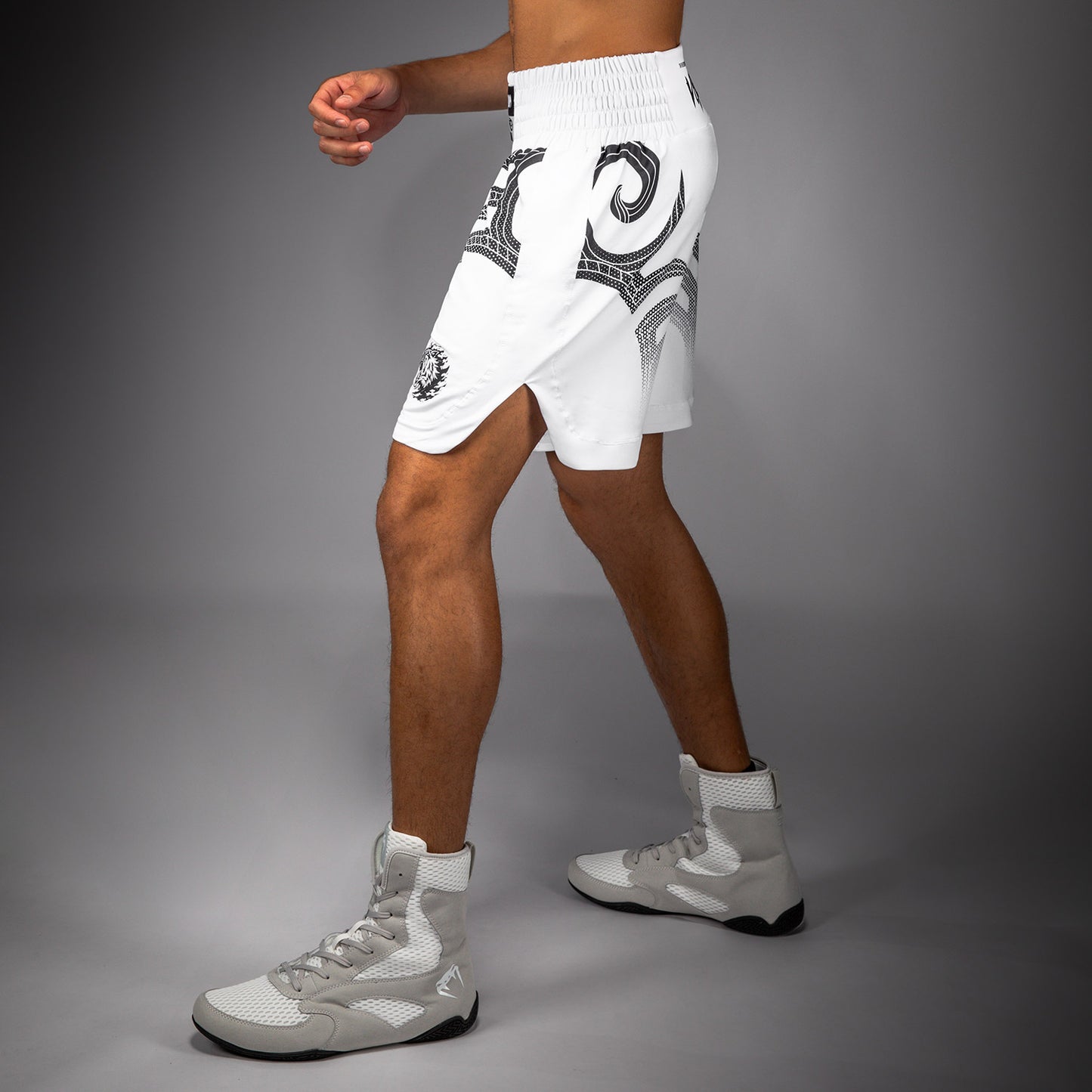 Short de Boxe Venum x Mike Tyson Tiger - Blanc Optique/Noir Profond