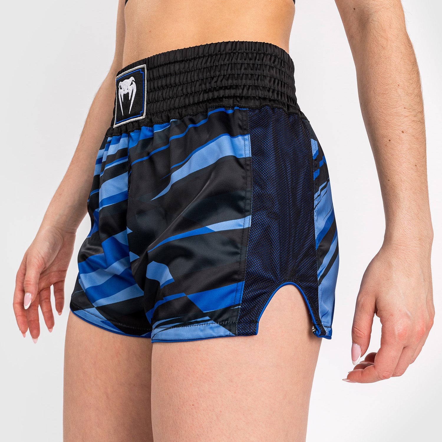Short de Muay Thai pour Femmes Venum Abyss - Bleu Foncé - product-type_Shorts de Muay Thai