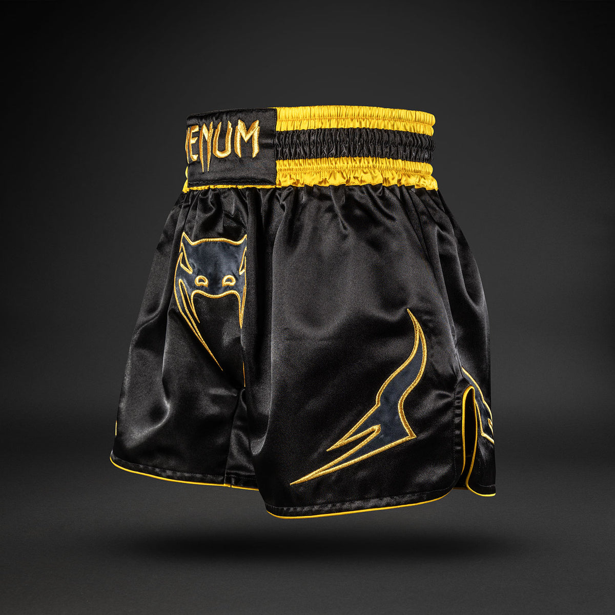 Short de Muay Thai Venum Bangkok Fury - Noir/Or