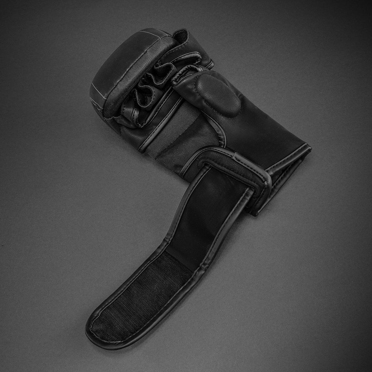 Gants de sparring MMA Venum Amazonia Reborn - Noir/Gris