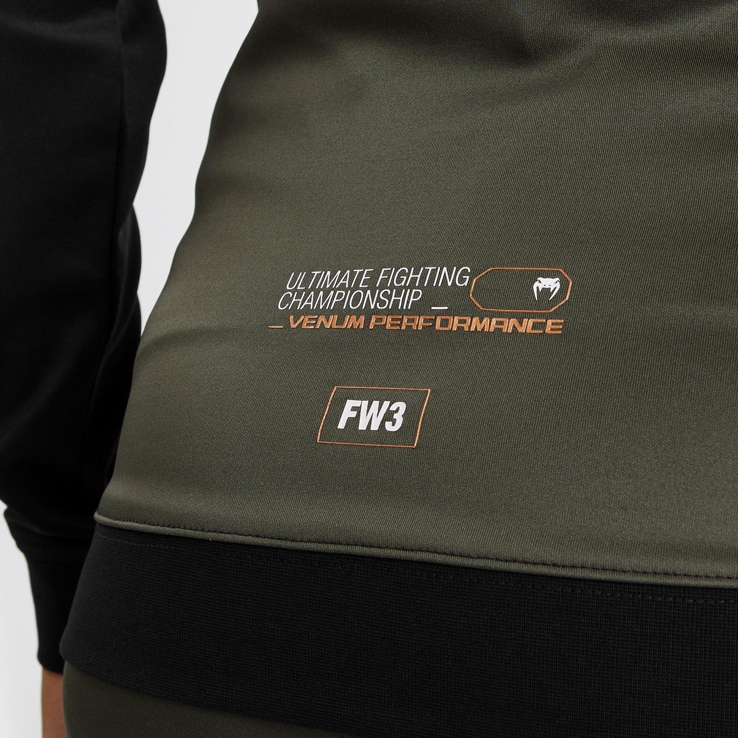 Sweatshirt zippé à capuche pour Femmes UFC Adrenaline by Venum Fight Week - Kaki/Bronze - product-type_Vestes