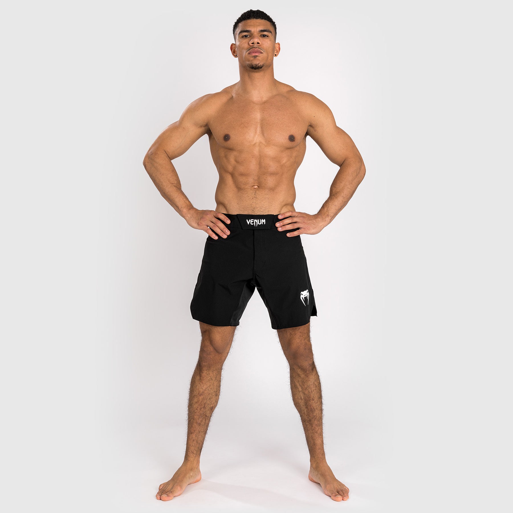 Short de combat pour homme Venum Contender - Noir/Blanc - product-type_Shorts de MMA