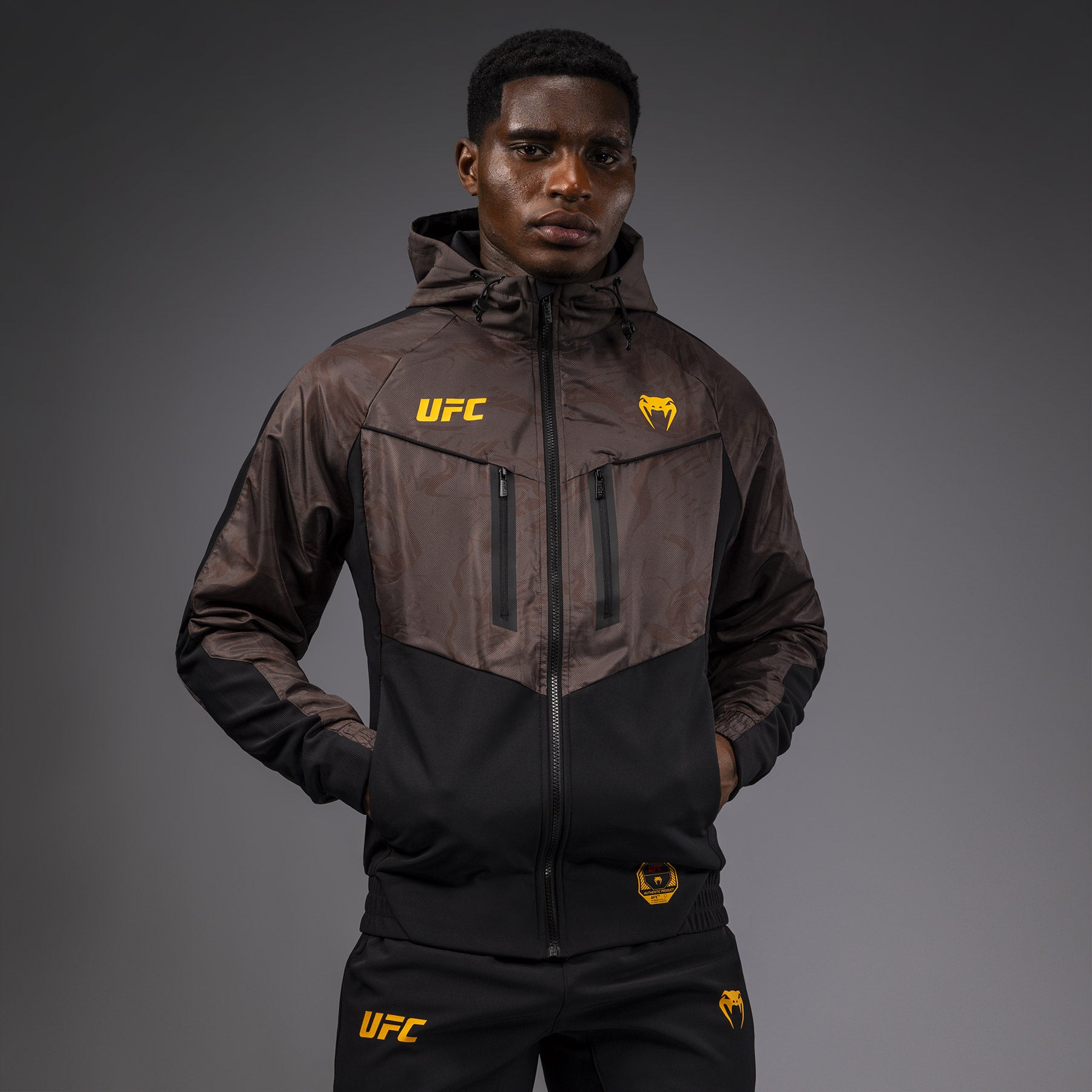 Veste à Capuche Zippé pour Hommes UFC Fusion by Venum Fight Week - Marron Terrestre - product-type_Vestes