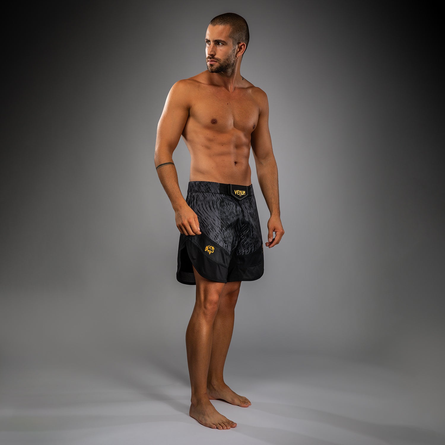 Short de combat Venum x Chimaev - Noir/Gris - product-type_Shorts de MMA