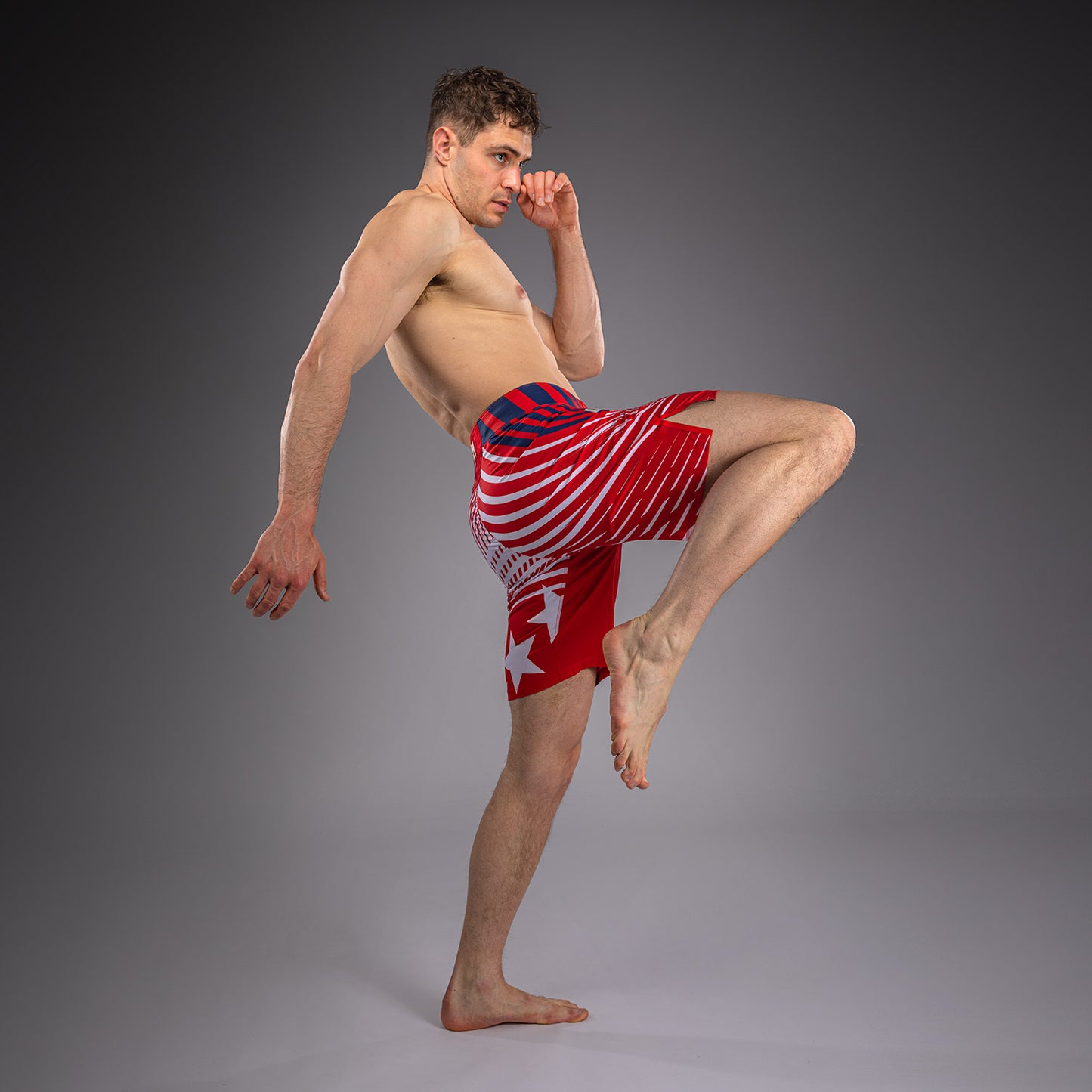 Official UFC Freedom 250 by Venum Authentic Fight Night Short de combat coupe courte pour homme - Rouge - product-type_Shorts de MMA