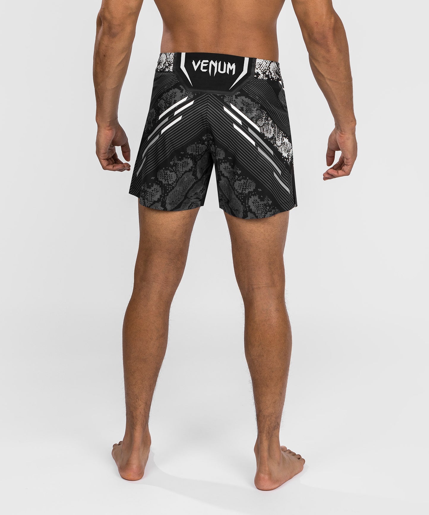 Short de combat personnalisé Coupe courte pour Hommes UFC Adrenaline by Venum Authentic Fight Night – Noir - Shorts de MMA