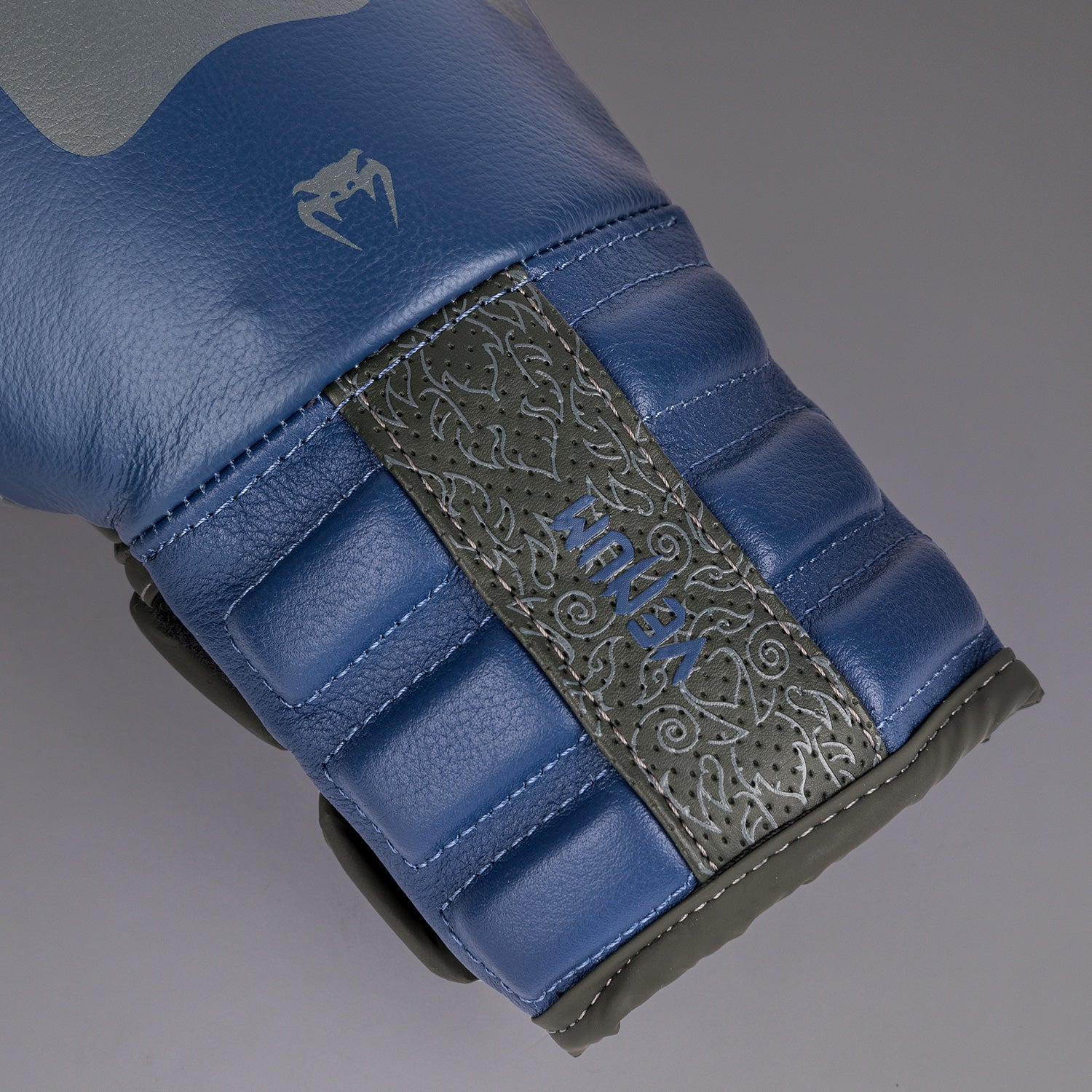 Gants de boxe Venum Reverso - Gris tempête/Bleu royal - product-type_Gants de boxe