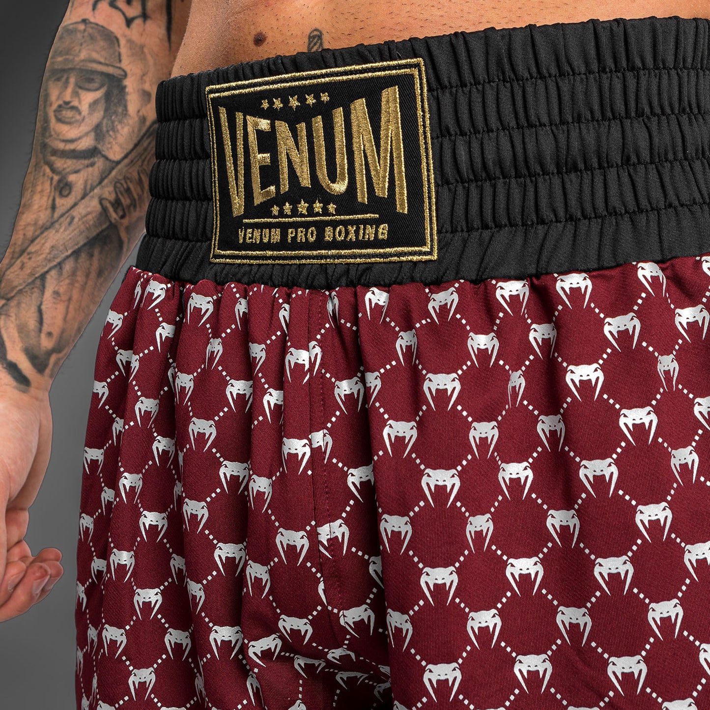 Short de Boxe Venum Monogram - Noir/Bordeaux - product-type_Shorts de boxe