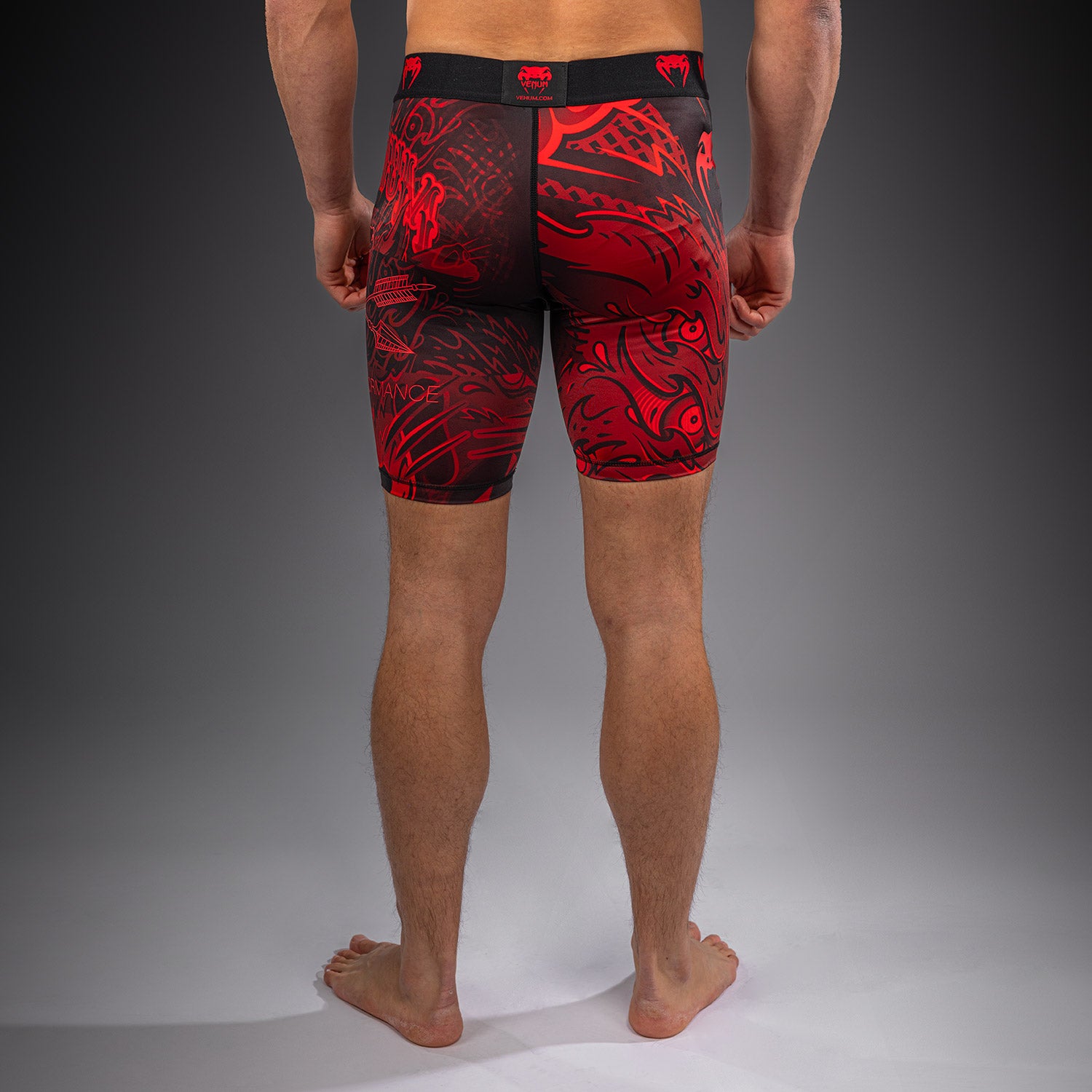 Short de Compression Venum Wolf Atak – Noir/Rouge - product-type_Shorts de compression