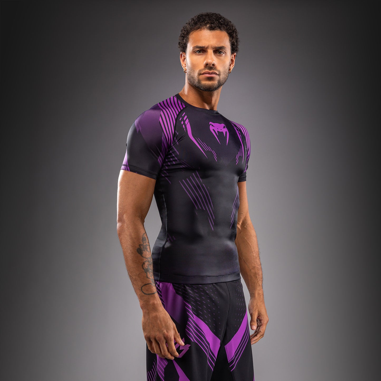 Rashguard à Manches Courtes Venum No-Gi 6.0 - Noir/Violet