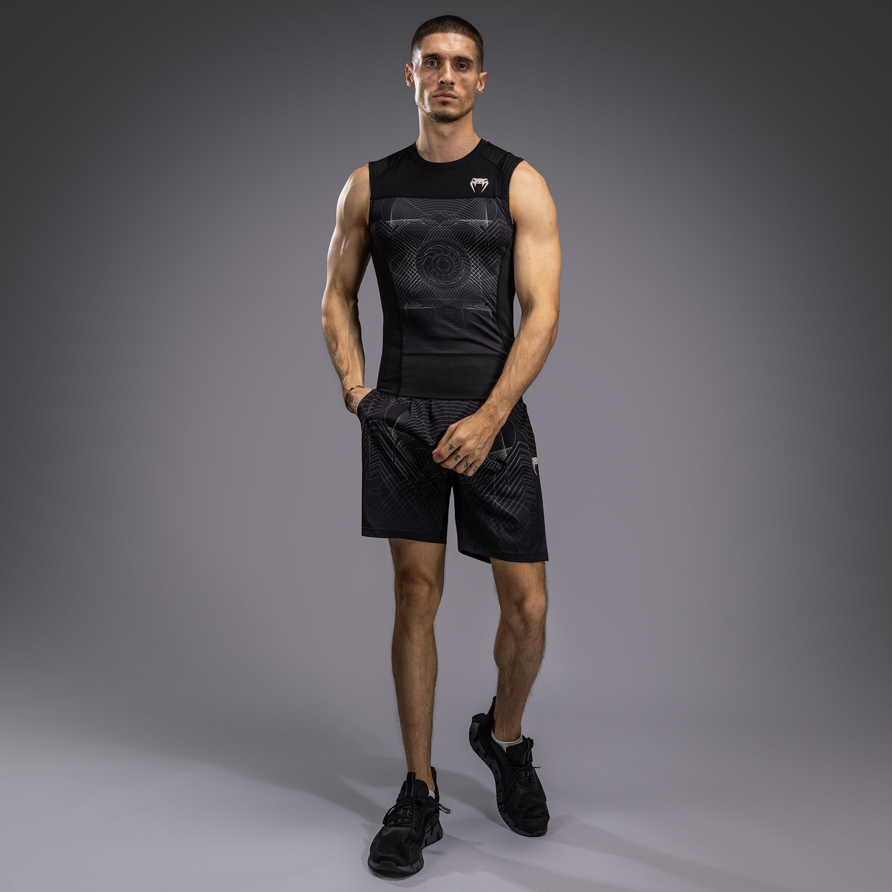 Rashguard sans Manches Venum G-Fit Air pour Hommes - Noir Intense/Sable Désert - product-type_T-Shirts de Compression