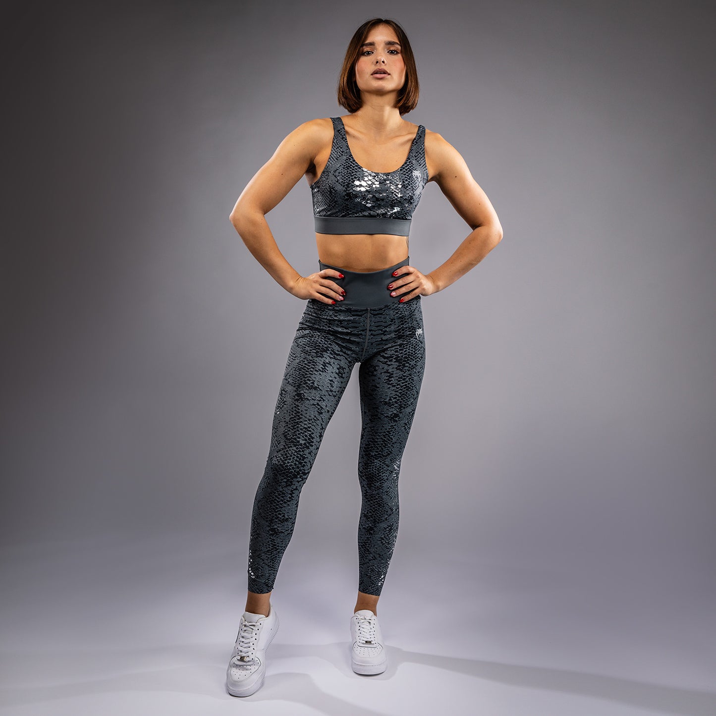 Brassière de sport pour Femmes Venum Amazonia - Gris foncé - product-type_Brassières de sport