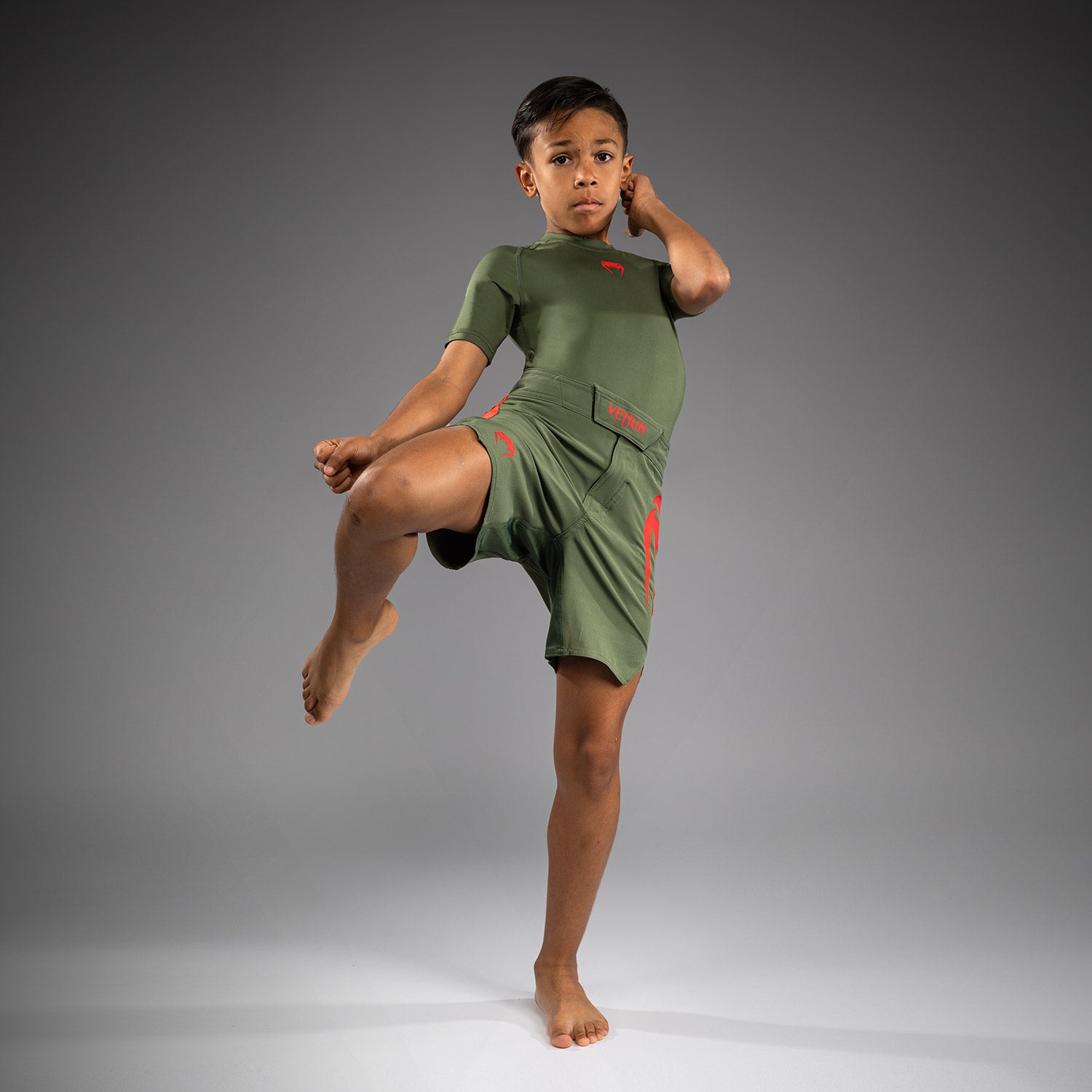 Short de Combat pour Enfants Venum Light - Vert militaire/Orange - product-type_Shorts de MMA