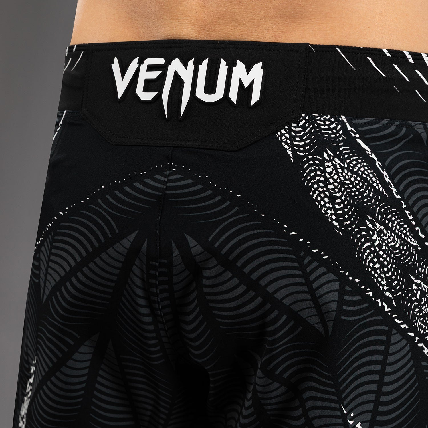 Short de combat coupe courte Homme Personnalisé UFC Zenith by Venum Authentic Fight Night - Noir - product-type_Shorts de MMA