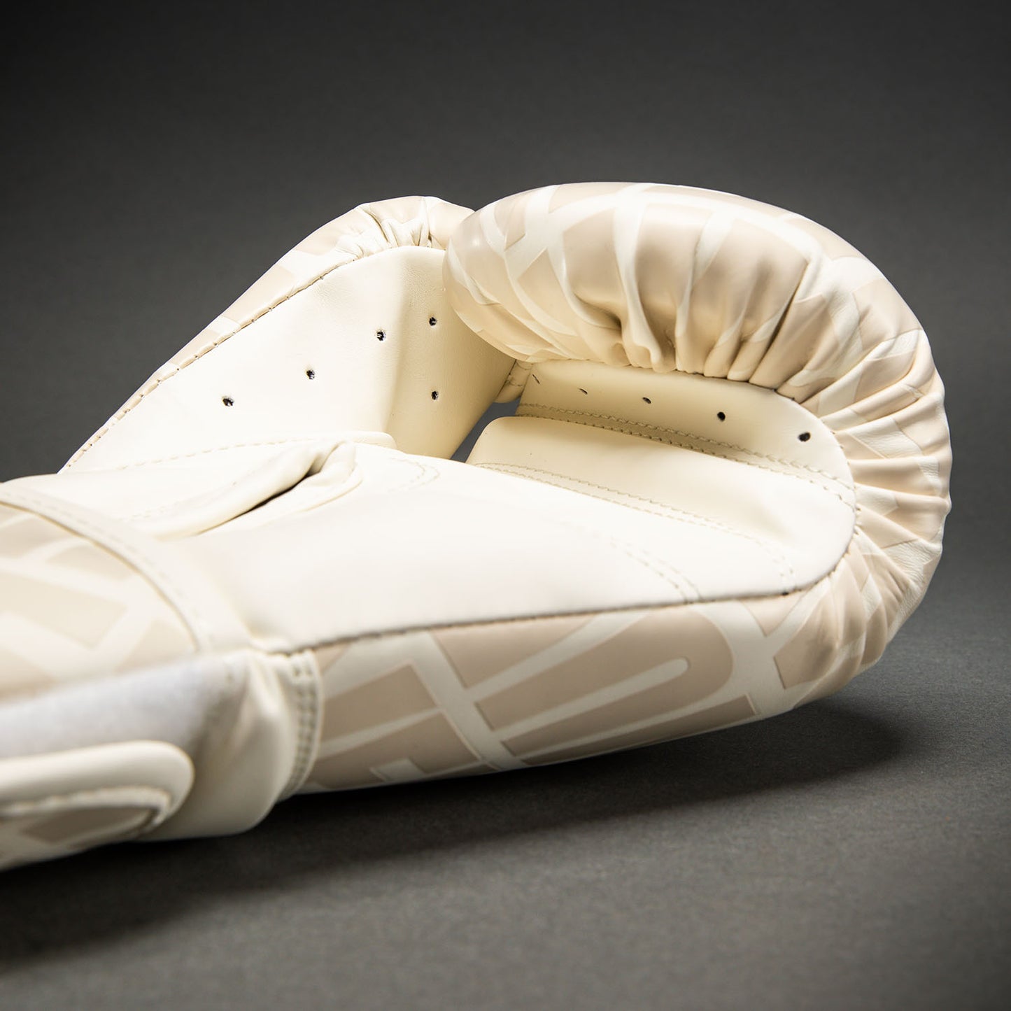 Gants de boxe Venum Contender 1.5 XT 3D – Ivoire - product-type_Gants de boxe