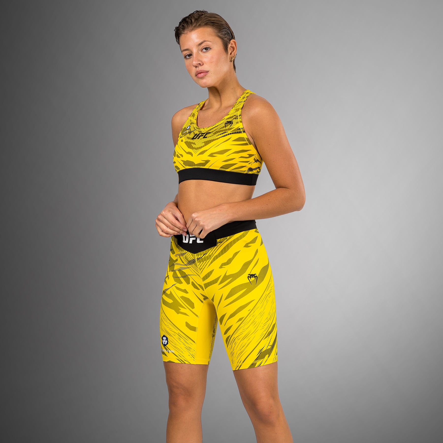 Short de compression pour Femmes UFC Fusion by Venum Authentic Fight Night - Coupe Longue - Jaune - product-type_Shorts de compression