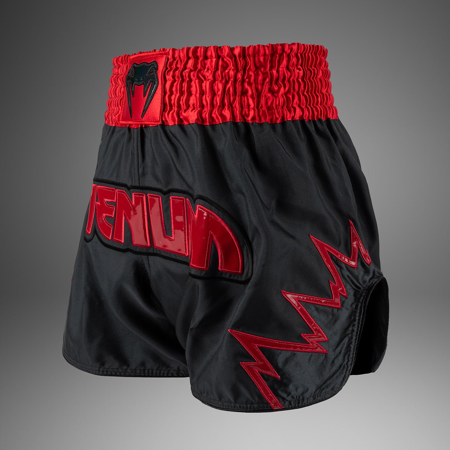 Short de Muay Thai Venum Inferno - Gris Charbon/Rouge - product-type_Shorts de Muay Thai