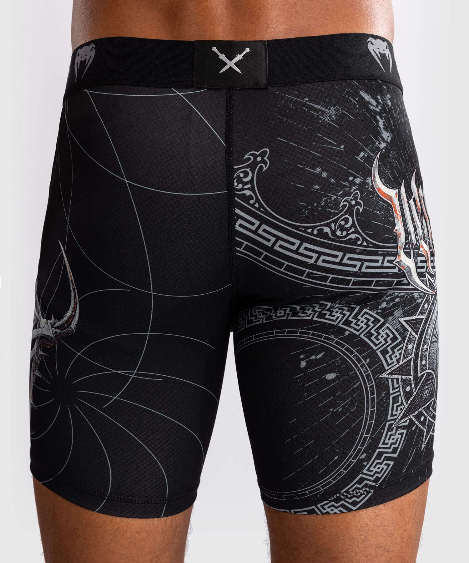 Short de compression pour Hommes Venum Gladiator 5.0 - Noir/Argent - product-type_Shorts de compression