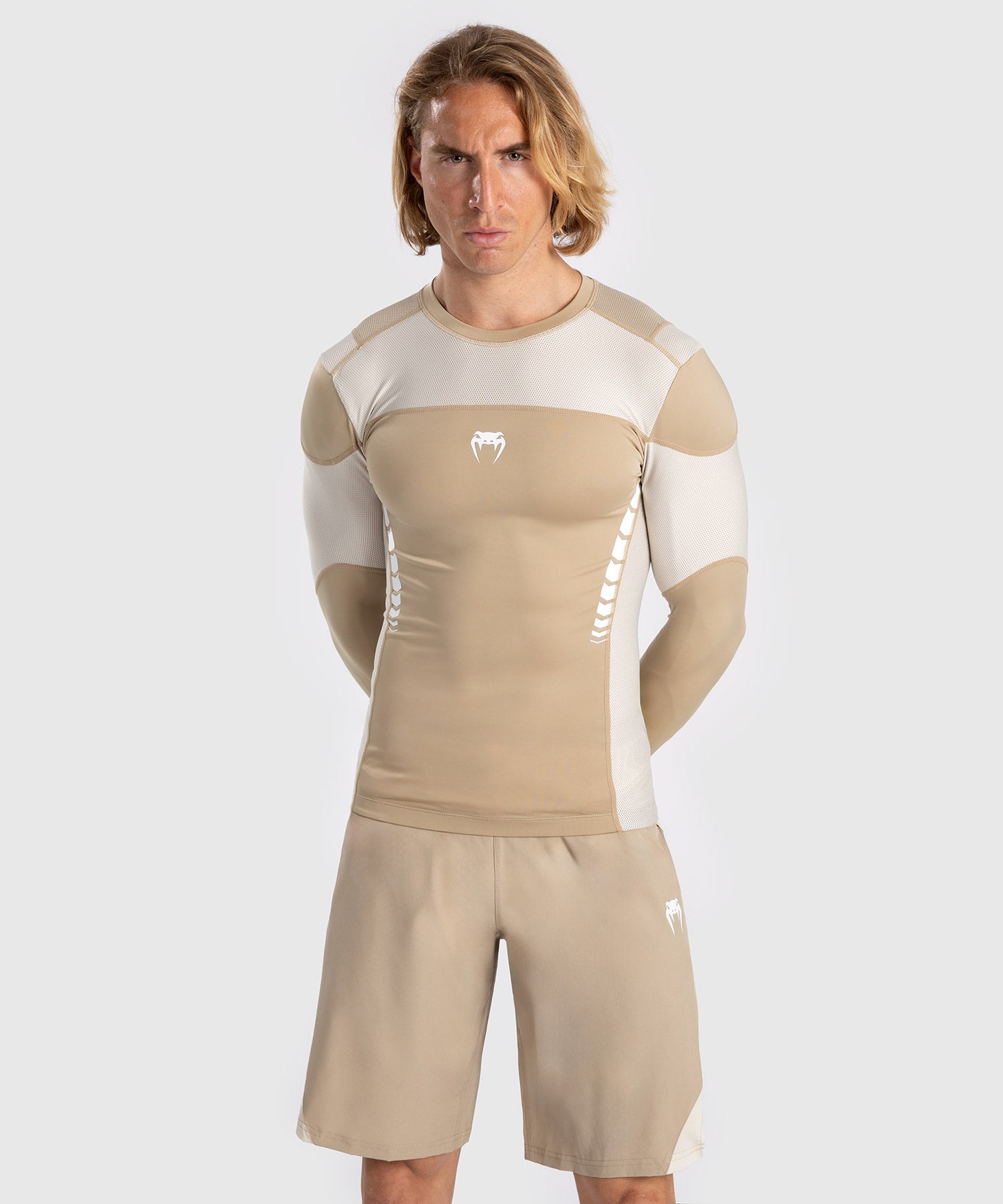 Rashguard À Manches Longues pour Hommes Venum Tempest - Beige/Sable - product-type_T-Shirts de Compression