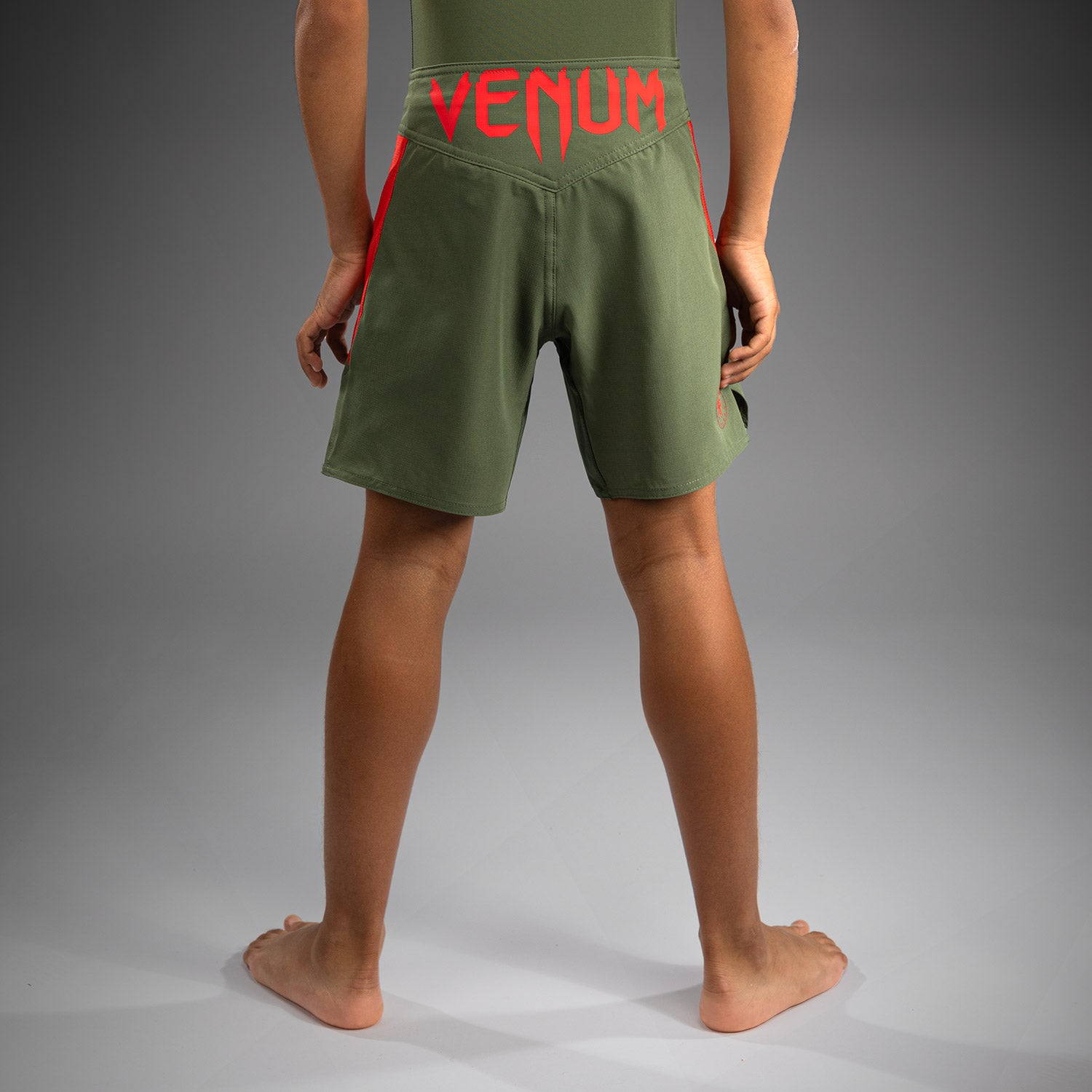 Short de Combat pour Enfants Venum Light - Vert militaire/Orange - product-type_Shorts de MMA
