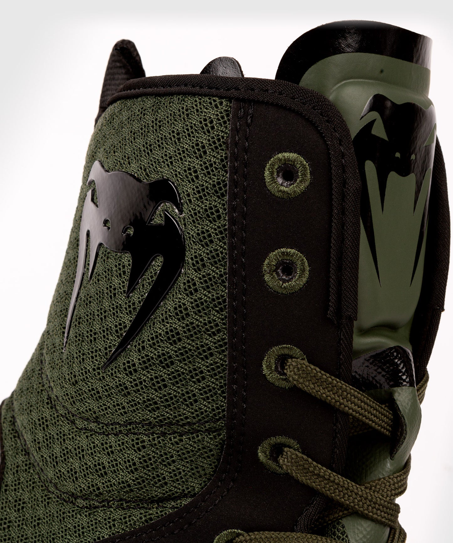 Chaussures de Boxe Venum Elite – Kaki - product-type_Chaussures de boxe