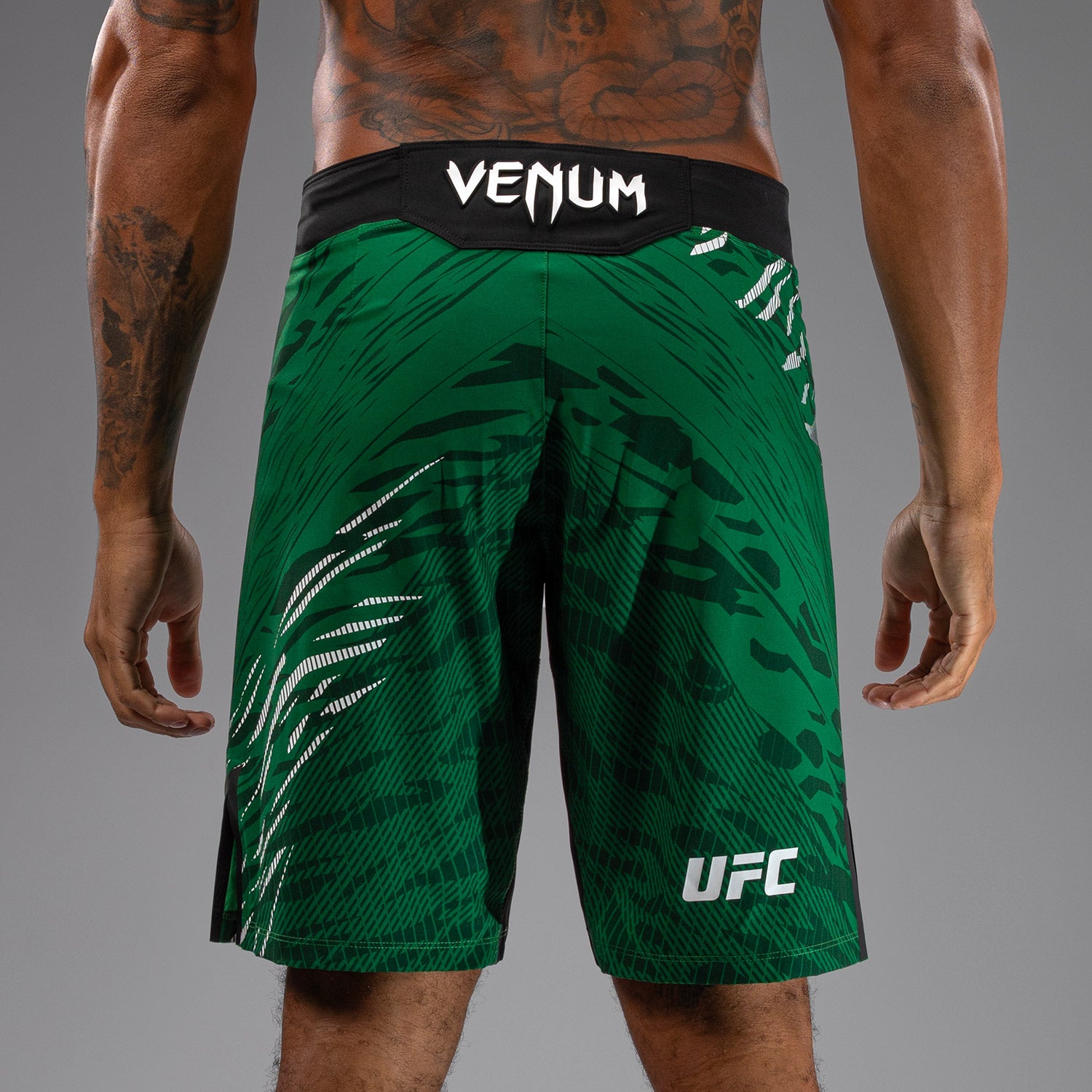 Shorts de Combat pour Hommes UFC Fusion by Venum Authentic Fight Night - Coupe Longue - Vert - product-type_Shorts de MMA