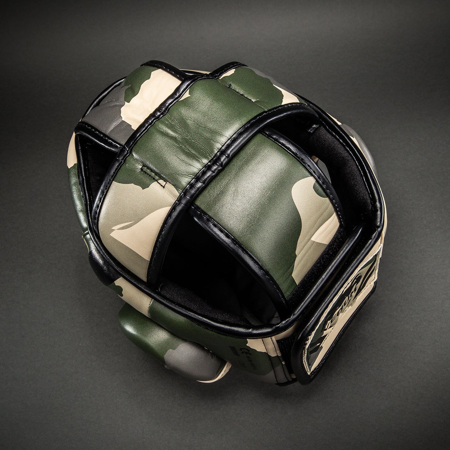 Casque de protection Venum Elite Camo – Kaki/Blanc Cassé