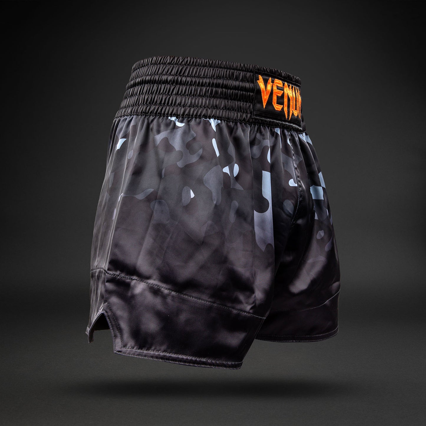 Short de Muay Thaï Venum Classic - Camo Noir/Orange - product-type_Shorts de Muay Thai