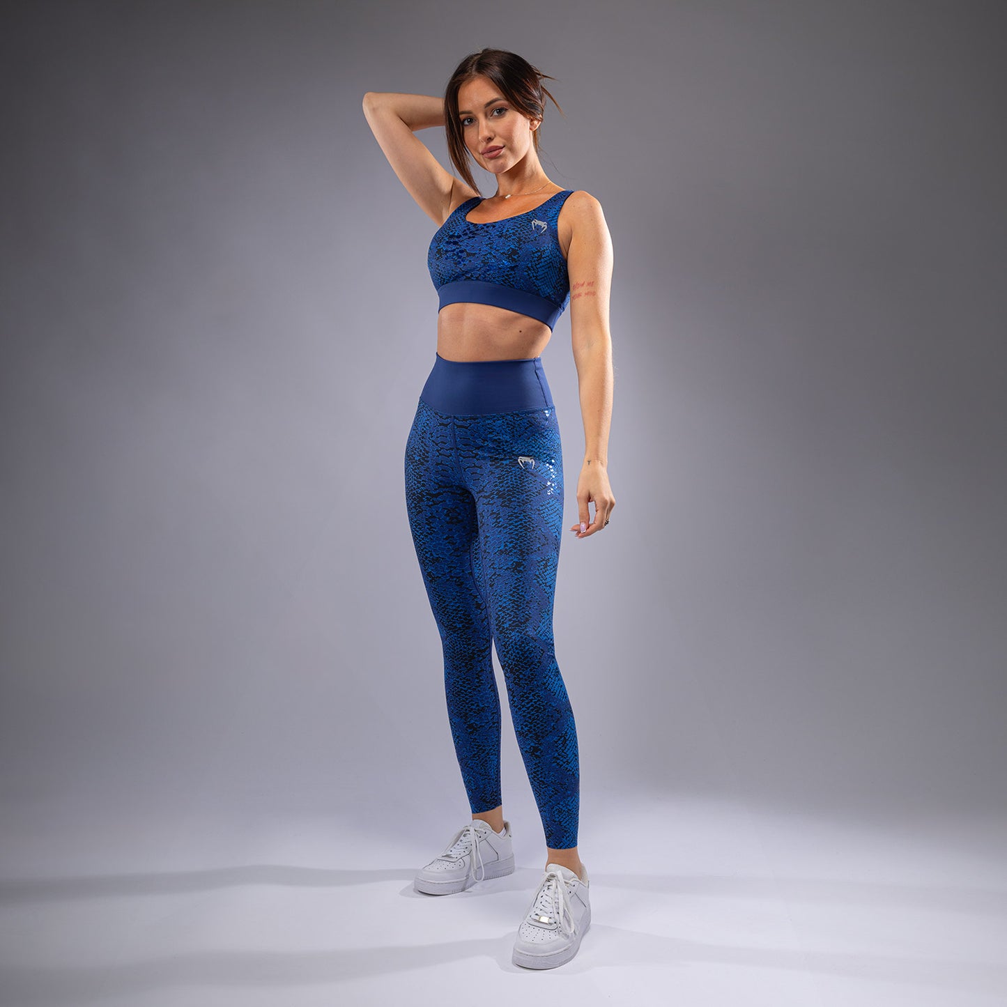 Brassière de sport pour Femmes Venum Amazonia - Bleu ultramarin - product-type_Brassières de sport