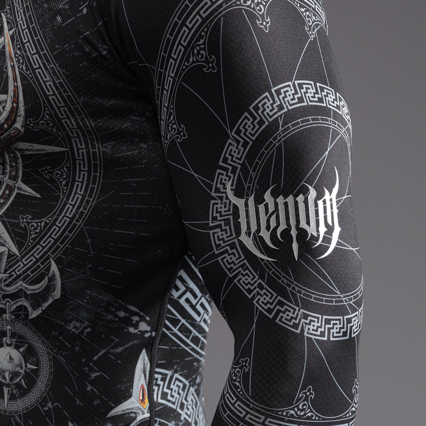 Rashguard à Manches Longues pour Hommes Venum Gladiator 5.0 - Noir/Argent - product-type_T-Shirts de Compression