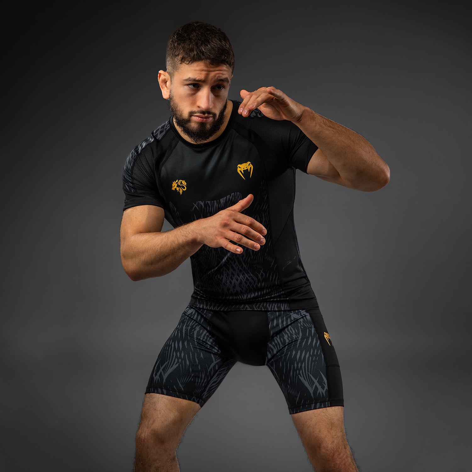 Rashguard à manches courtes Venum x Chimaev - Noir/Gris - product-type_T-Shirts de Compression