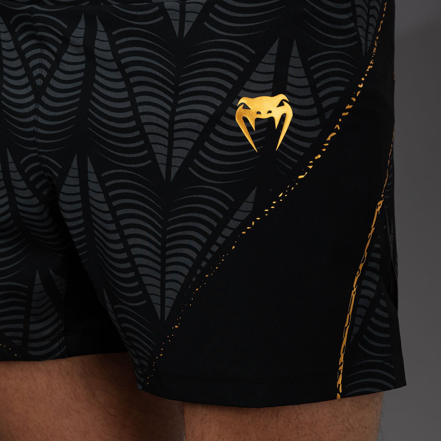 Short de combat coupe courte Homme UFC Zenith by Venum Authentic Fight Night - Champion