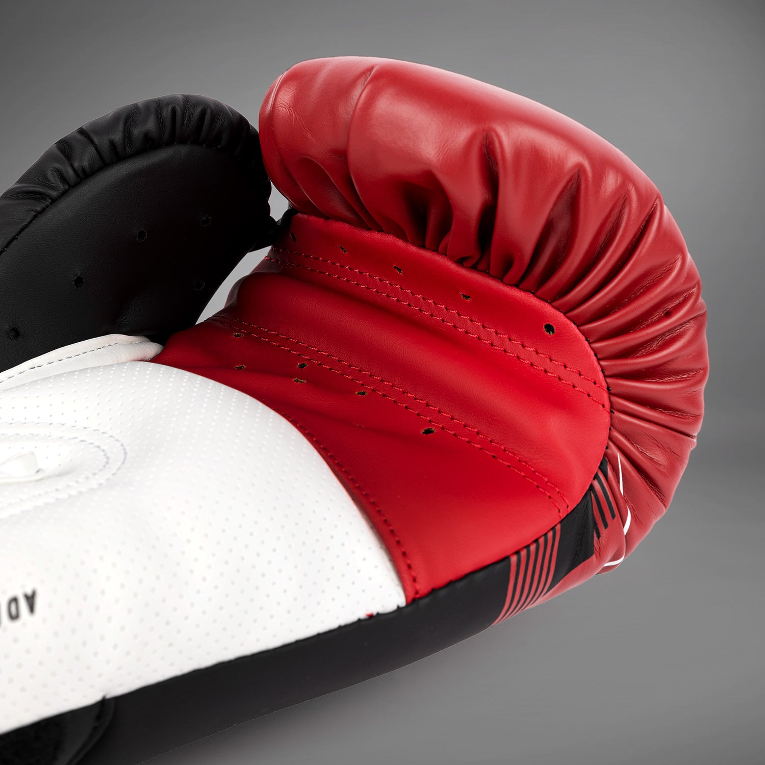 Gants de Boxe Venum Adrenaline - Red - product-type_Gants de boxe