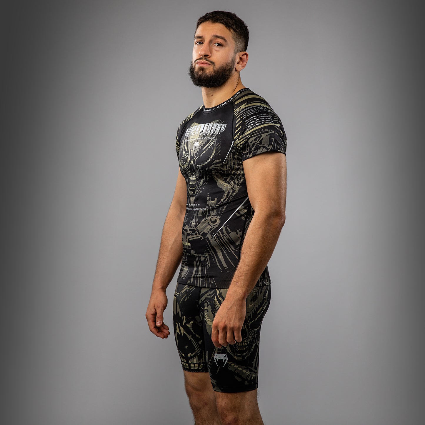 Rashguard à manches courtes Venum Invader - Noir/Sable