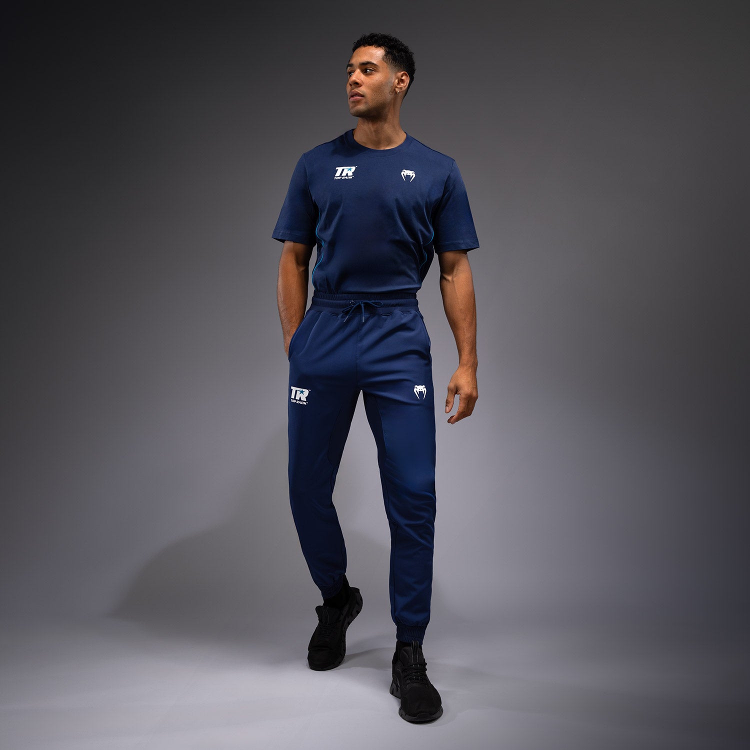 Jogging Performance Venum x Top Rank Original pour Hommes - Bleu Marine - product-type_Pantalons de jogging