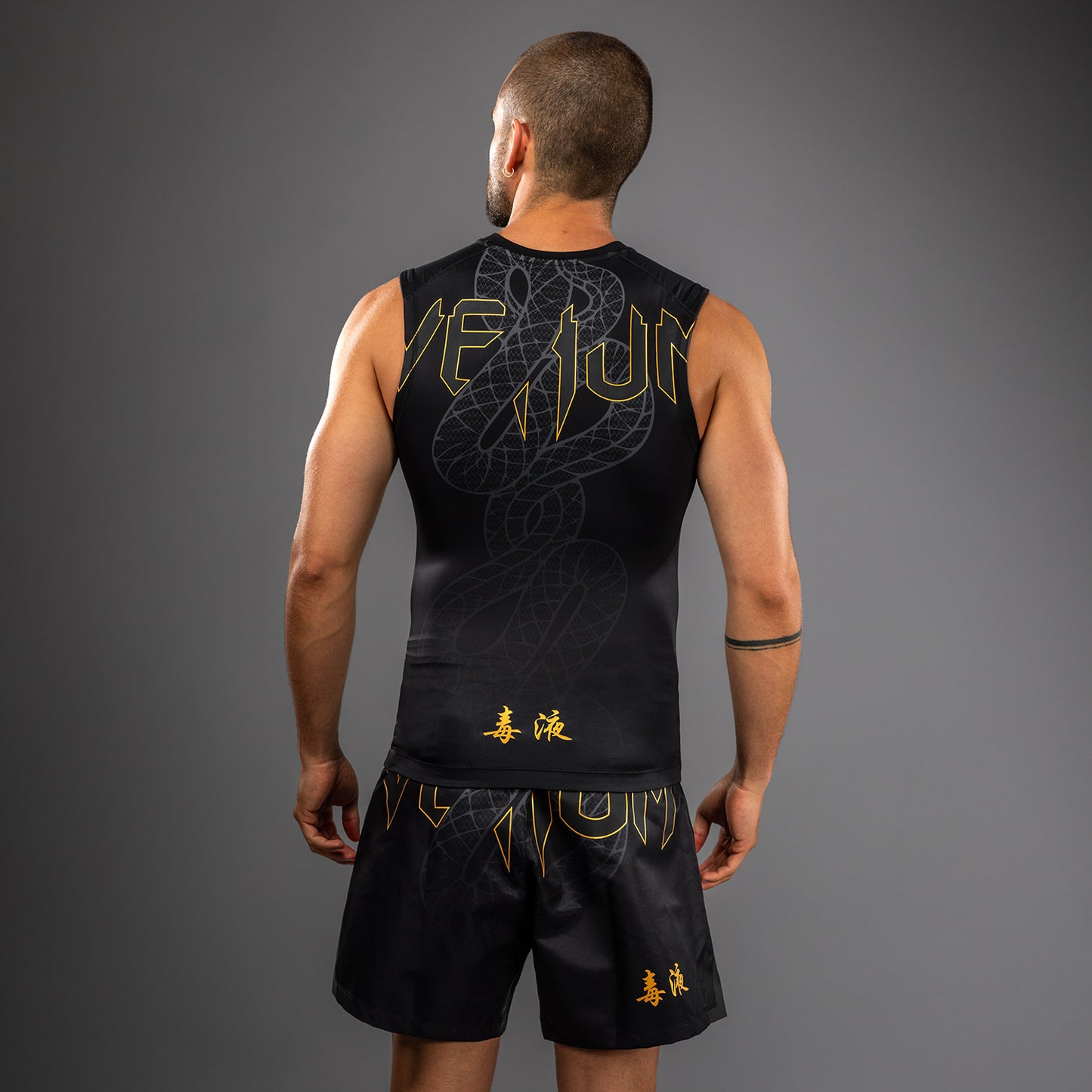 Rashguard Sans Manches Venum Serpenti – Noir/Argent/Or - product-type_T-Shirts de Compression