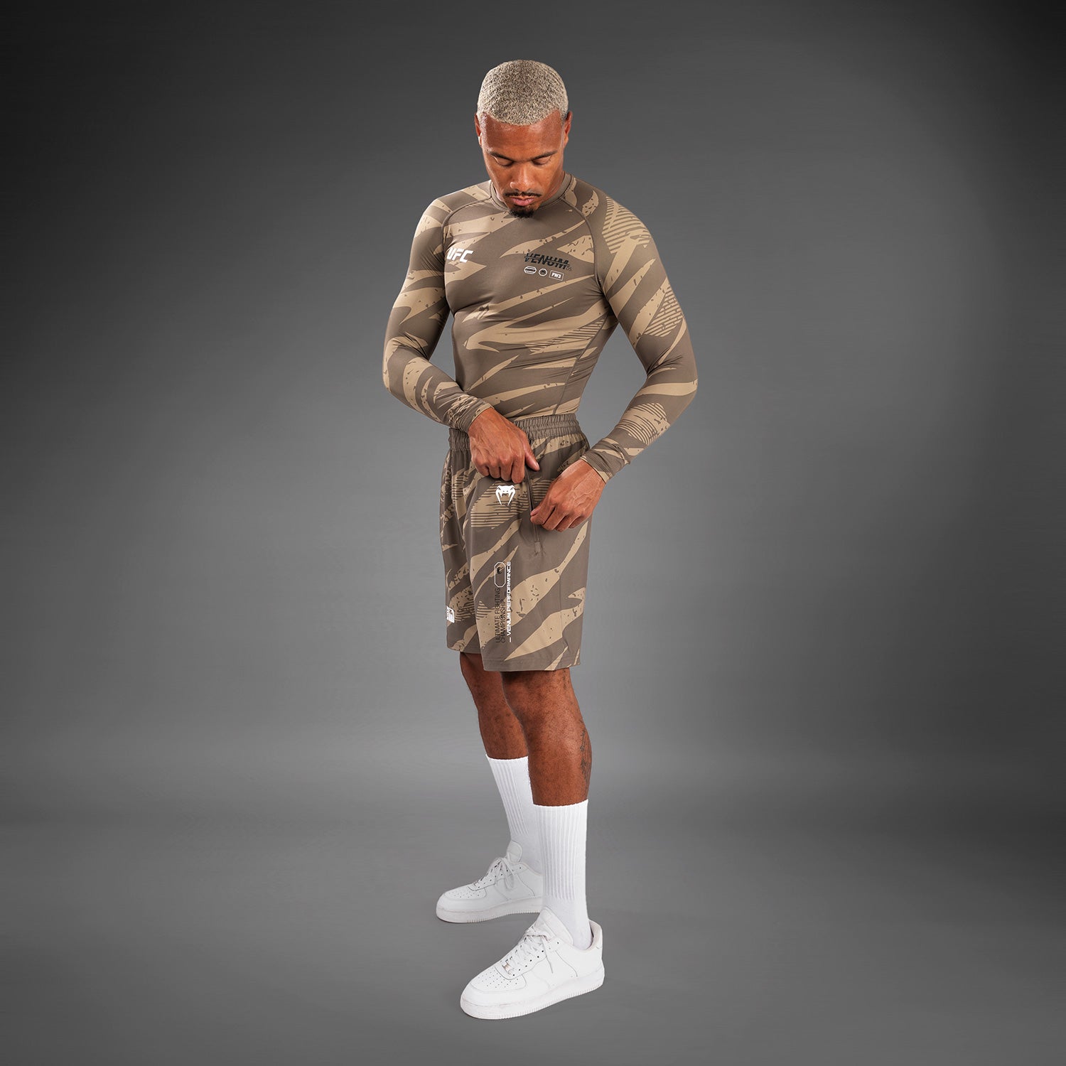 Short de Performance pour Hommes UFC Adrenaline by Venum Fight Week - Desert Camo - product-type_Shorts de training