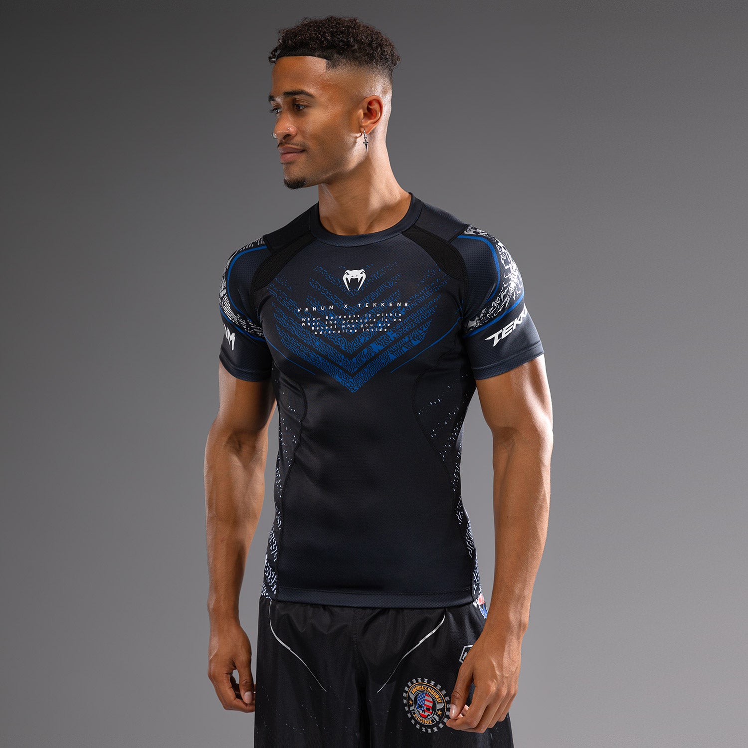 Rashguard Venum x TEKKEN 8 - Paul Phoenix - Noir/Bleu - Venum France