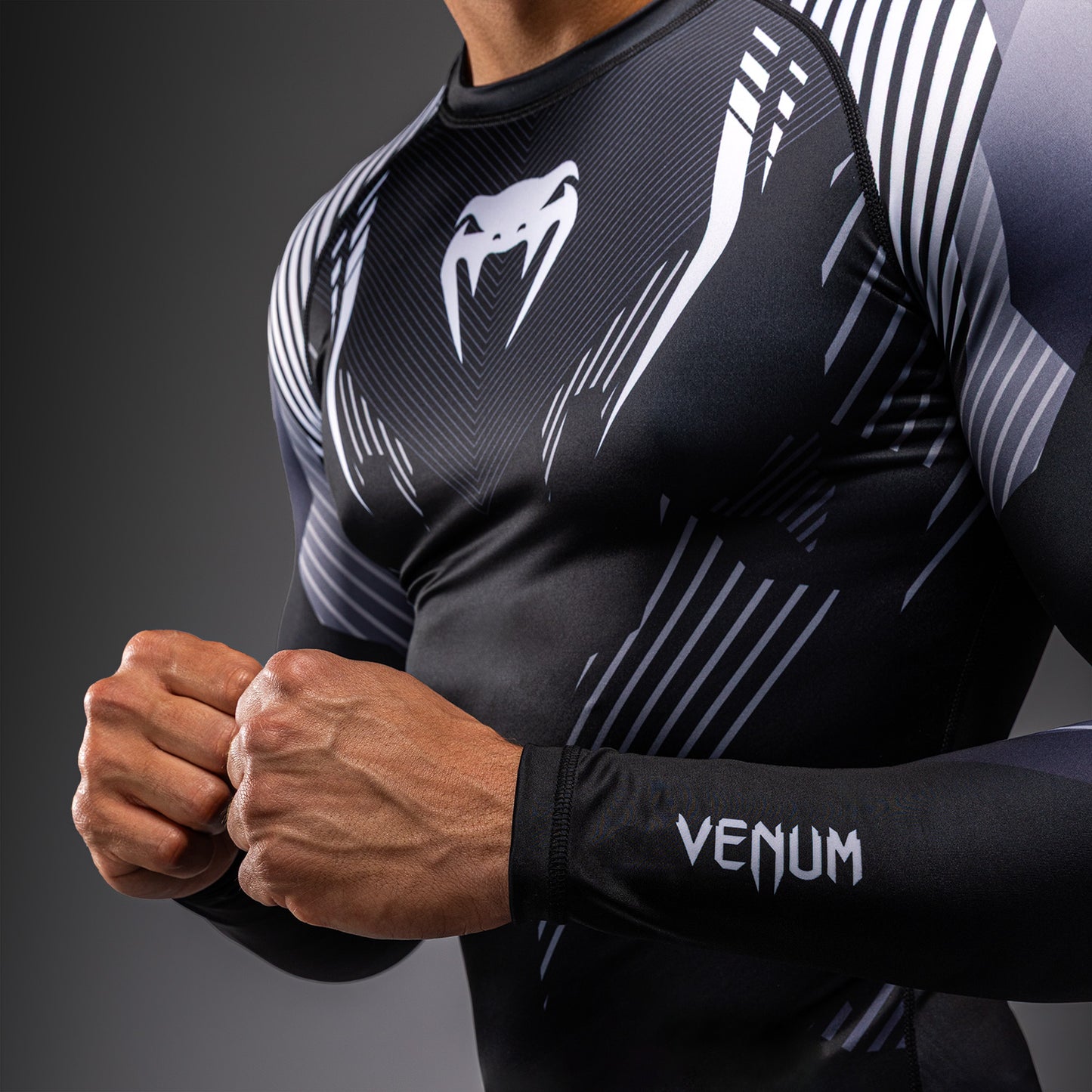 Rashguard à Manches Longues Venum No-Gi 6.0 - Noir/Blanc
