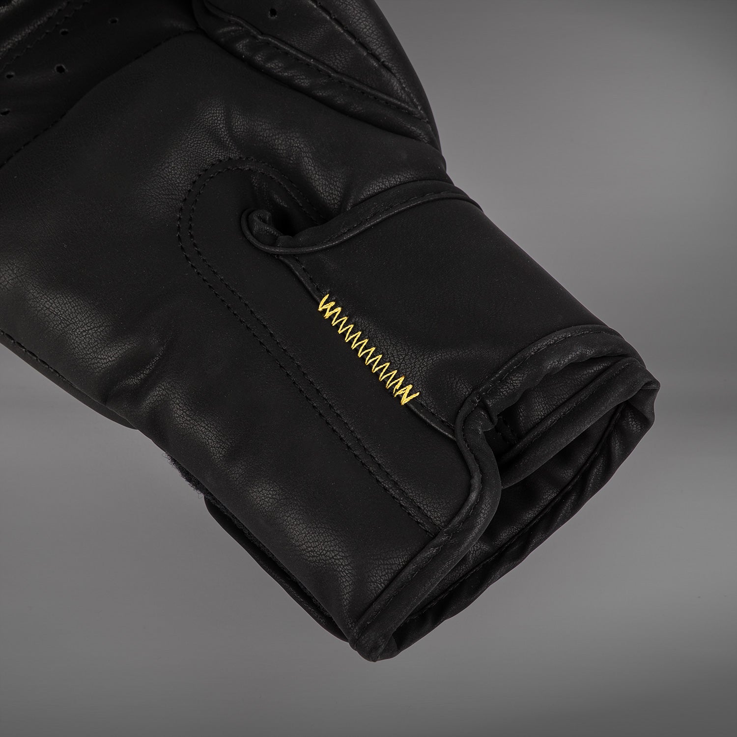 Gants de Boxe Venum Serpenti – Noir/Argent/Or - product-type_Gants de boxe