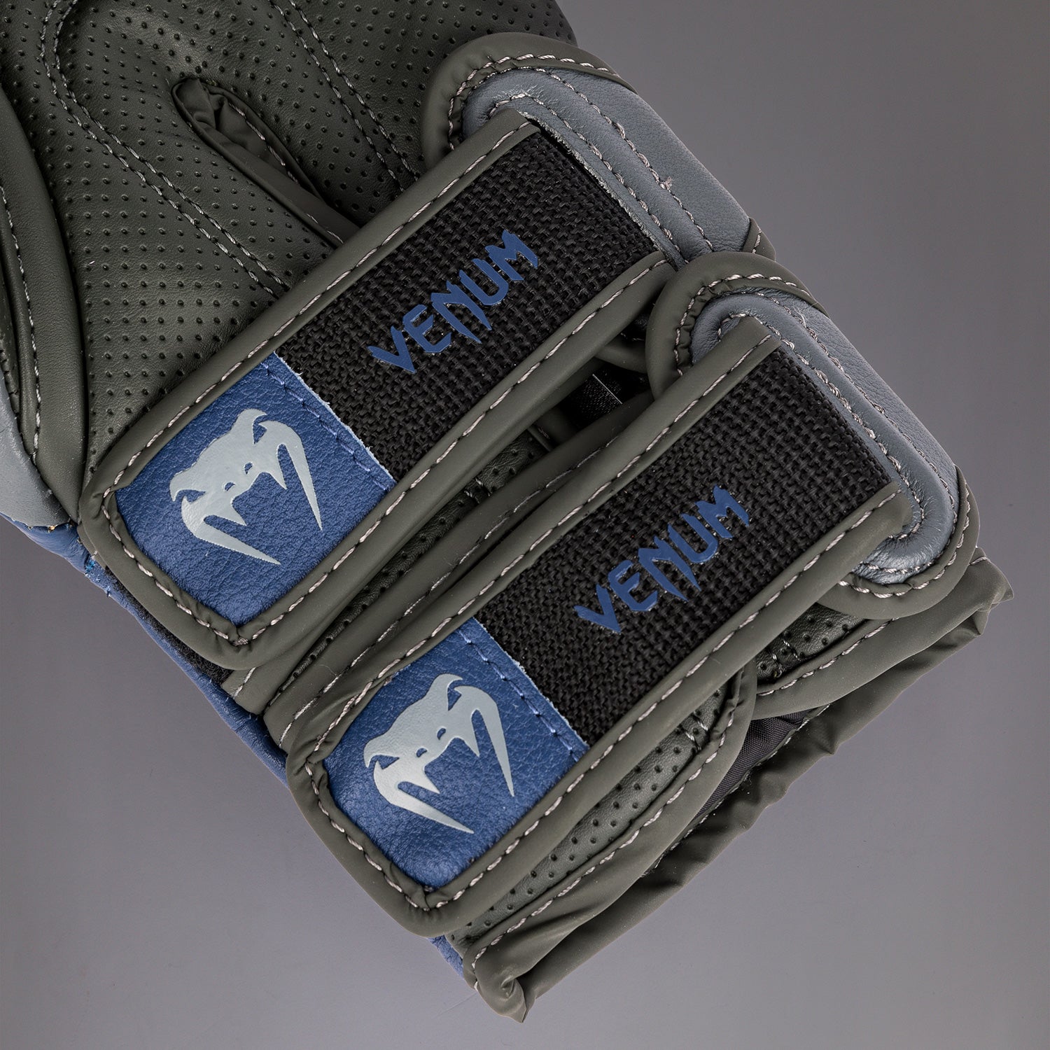 Gants de boxe Venum Reverso - Gris tempête/Bleu royal - product-type_Gants de boxe