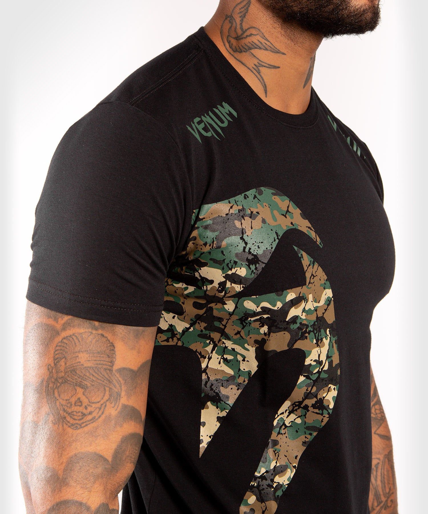 T-shirt Noir/Camo Venum Original Giant - product-type_T-Shirts