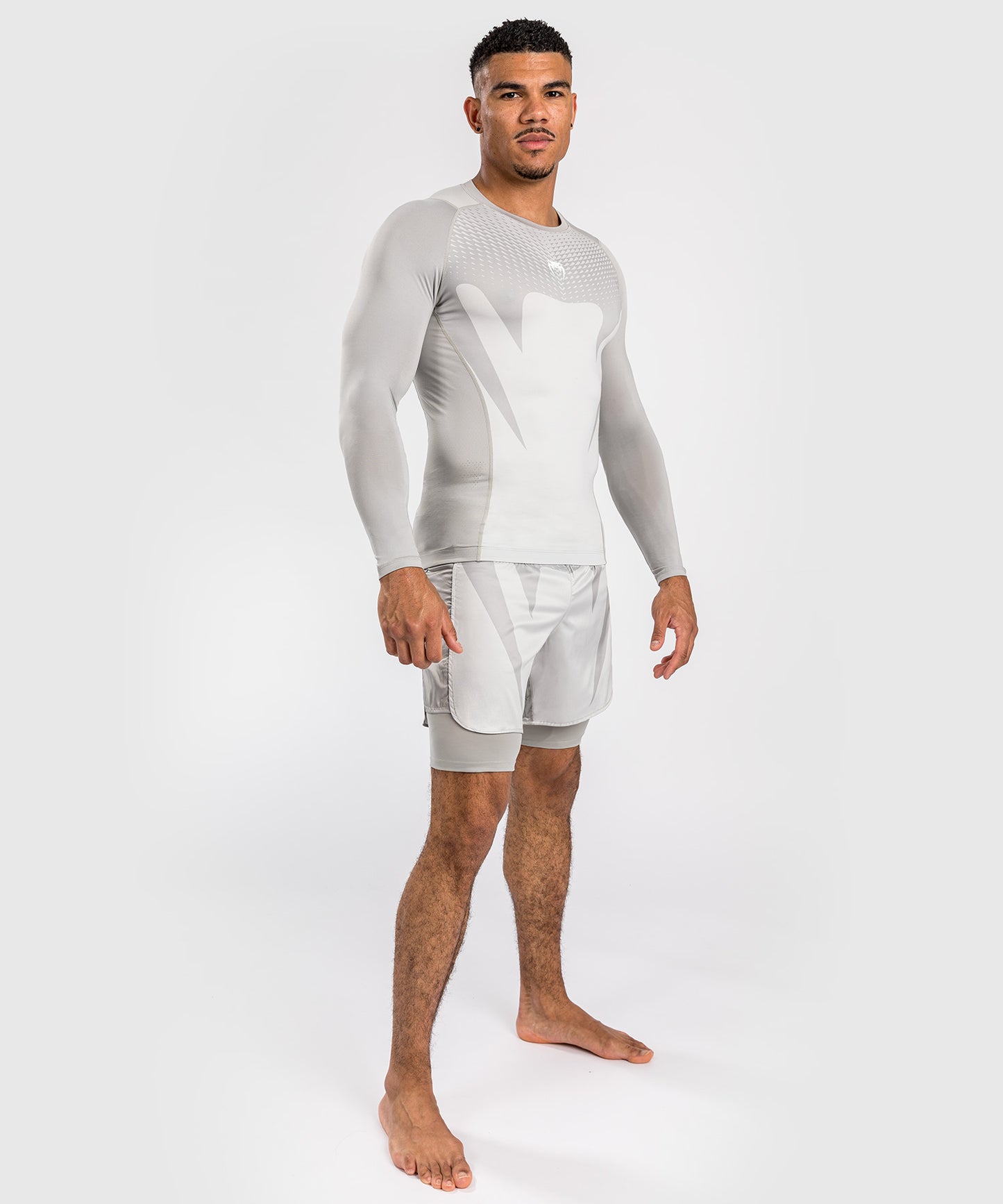 Rashguard à Manches Longues pour Hommes Venum Attack - Sable - T-shirts de compression