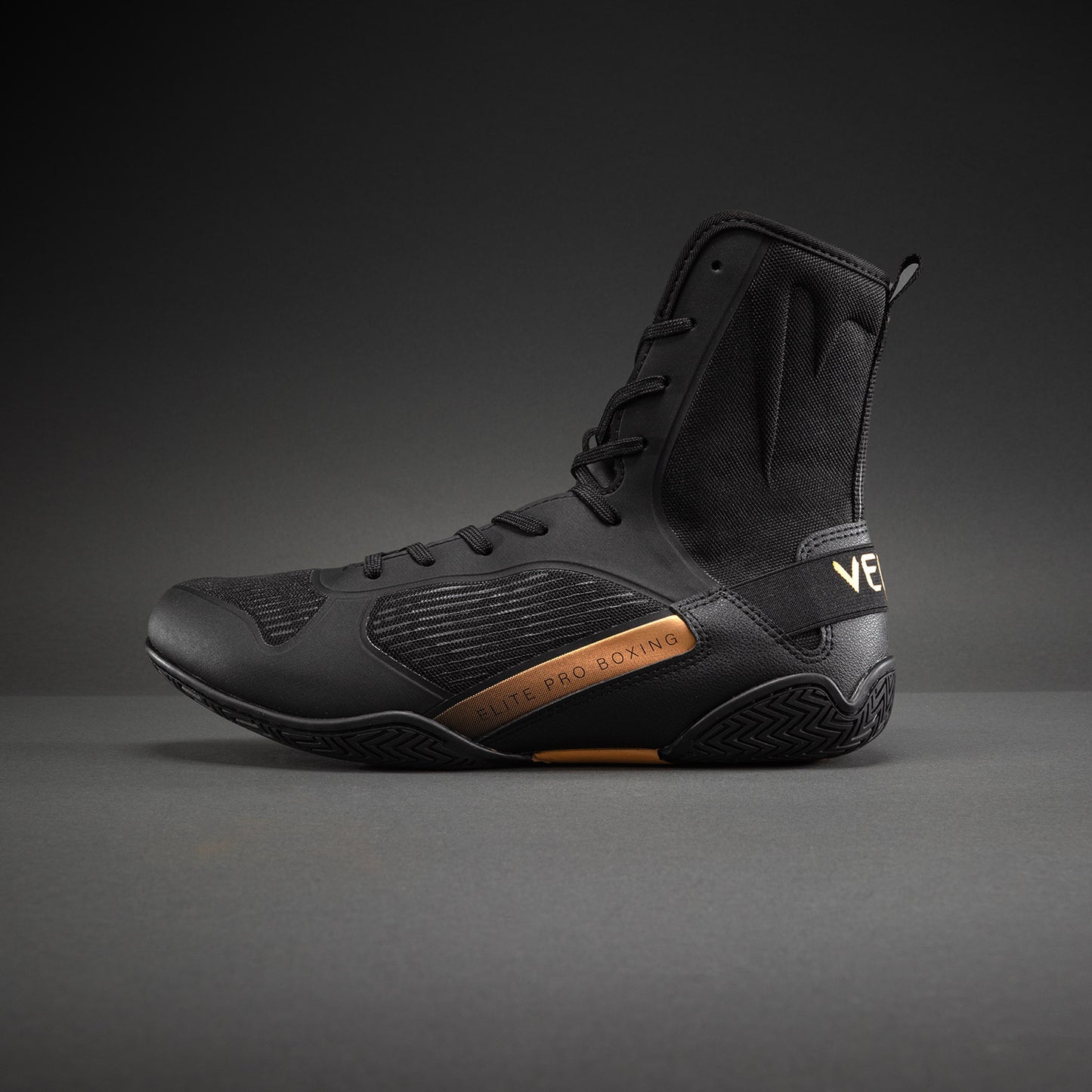 Chaussures de Boxe Venum Elite Neo – Noir/Or